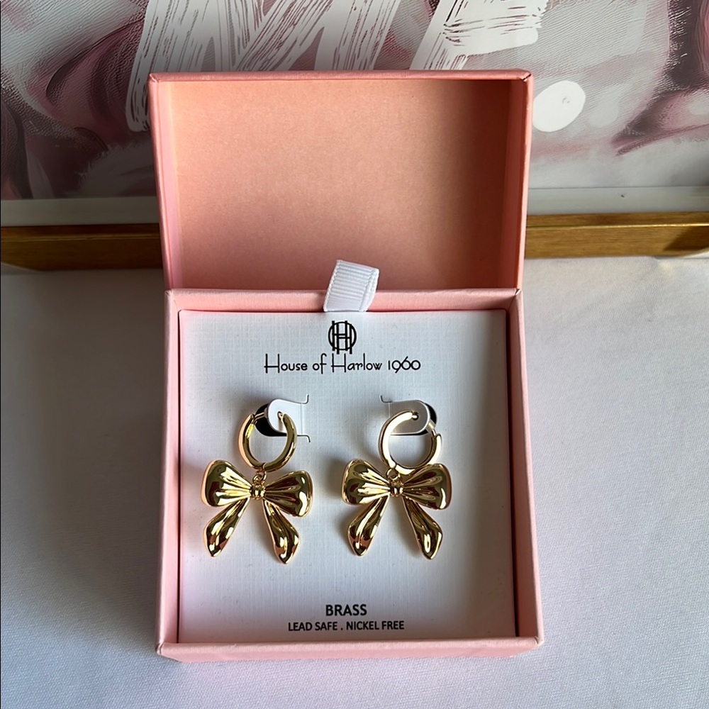 House of Harlow 1960 Bow Earrings